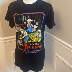 Spencer's Gothic T-shirt size small